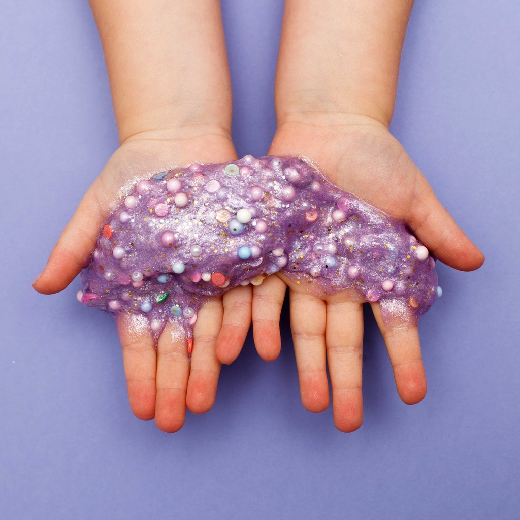 PATE GLUANTE SLIME AVEC ACCESSOIRES M8
