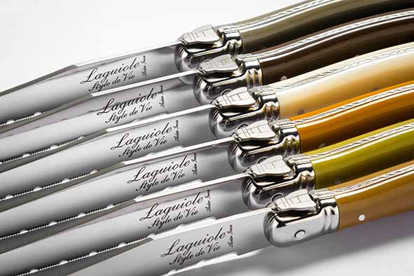 Laguiole Premium Line Treasure Coffret 6 Couteaux Steak Dentelés Multicolores
