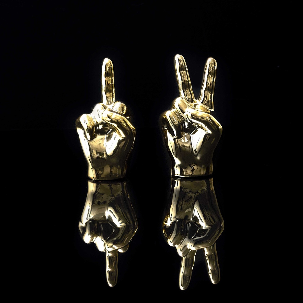 STATUE MINI MAIN H10.5CM