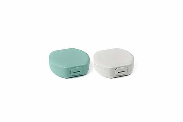 Day to Day Essentials Lot 2 boîtes goûter nomades rondes vert d'eau/beige Ø11xH4cm